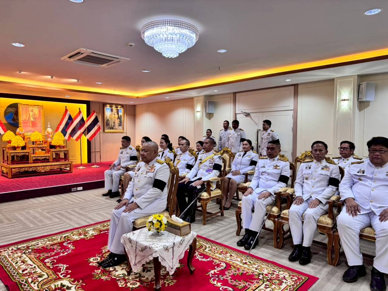 title - นที่ 24 กุมภาพันธ์ 2569 นายวิทูล ประดิษฐบุญ มอบหมายให้  เจ้าหน้าที่ ส.ป.ก.ปราจีนบุรี เข้าร่วม พิธีวางพานพุ่มดอกไม้และถวายสักการะ เนื่องในวันคล้าย วันพระราชสมภพของพระบาทสมเด็จพระพุทธเลิศหล้านภาลัย